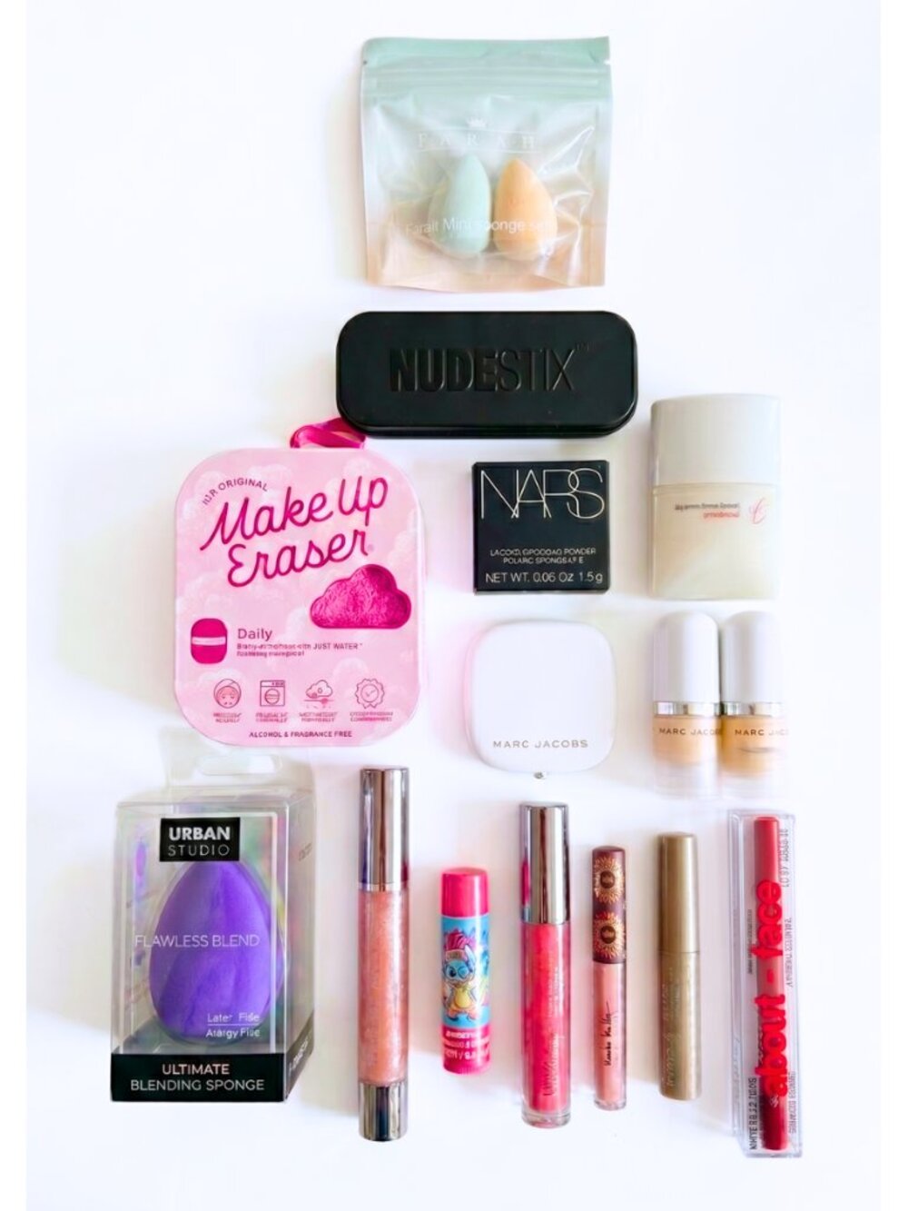 BEAUTY SKINCARE MAKEUP Gift Box Eye Lip Face Bundle - 15 Items NEW